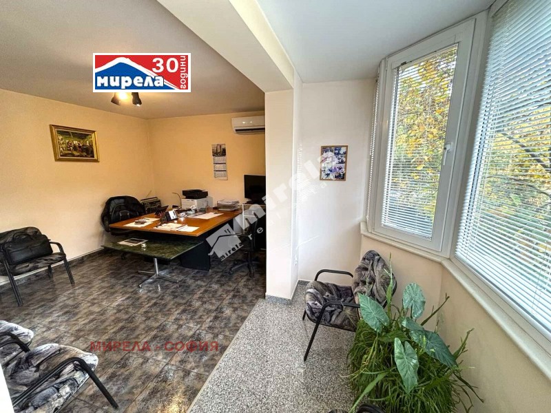 Под наем 3-СТАЕН, град София, Белите брези • 620 € / 1212.61 лв. • 16204909 1