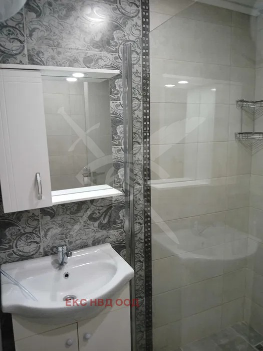 Дава под наем 2-СТАЕН, гр. Пловдив, Христо Смирненски, снимка 3 - Апартаменти - 53441102