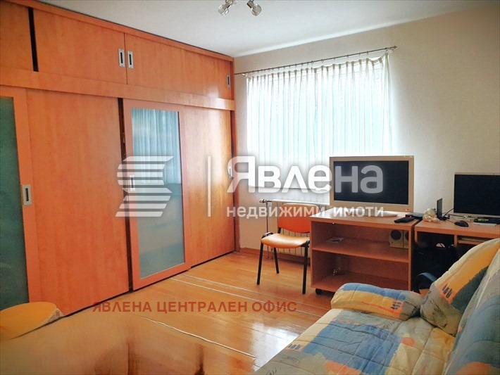 Дава под наем 3-СТАЕН, гр. София, Лозенец, снимка 5 - Апартаменти - 53426693