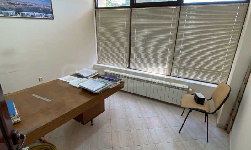 Издаје се  Канцеларија Видин , Центар , 65 м2 | 34062709 - слика [7]