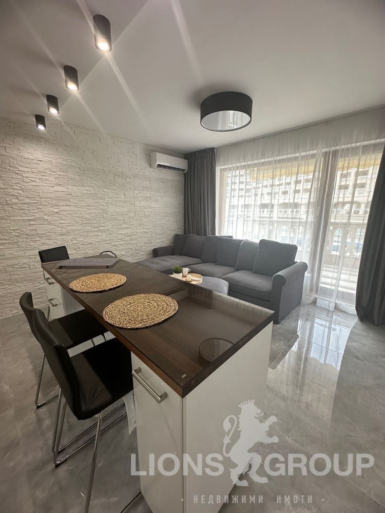K pronájmu  1 ložnice Varna , Asparuchovo , 65 m2 | 20761807 - obraz [3]