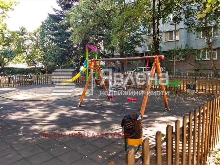 Дава под наем 3-СТАЕН, гр. София, Оборище, снимка 6 - Апартаменти - 53501368