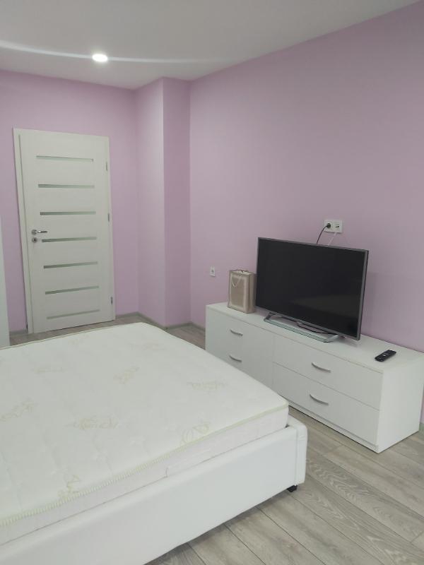 Zu vermieten  2 Schlafzimmer Plewen , Schirok zentar , 80 qm | 98281045 - Bild [3]