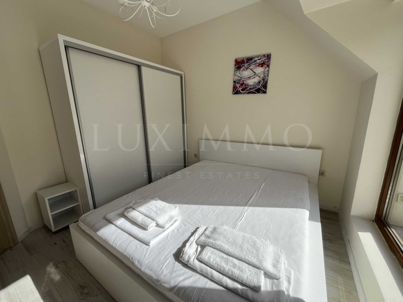 K pronájmu  2 ložnice Varna , Asparuchovo , 107 m2 | 52037699 - obraz [12]