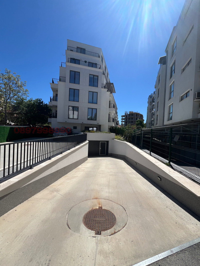 A louer  Place de parking Sofia , Krastova vada , 18 m² | 43499088