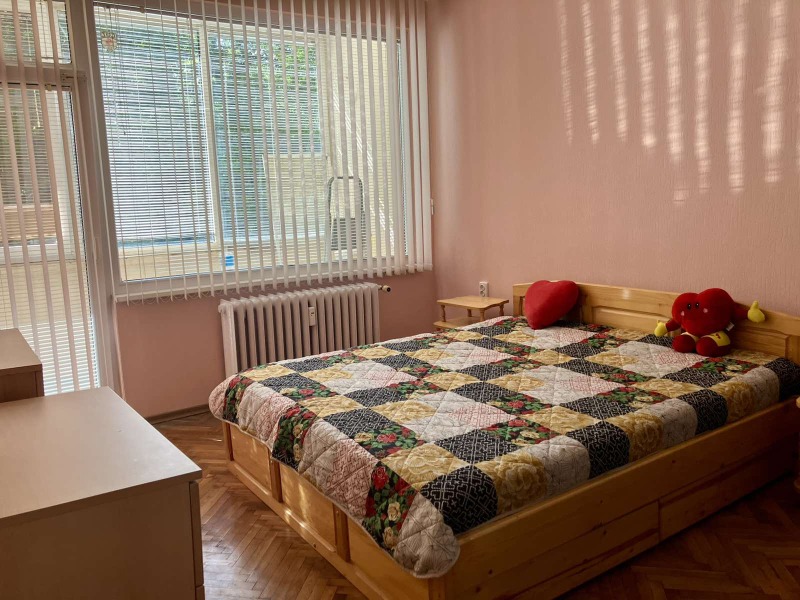 K pronájmu  1 ložnice Sofia , Geo Milev , 80 m2 | 37506203 - obraz [2]