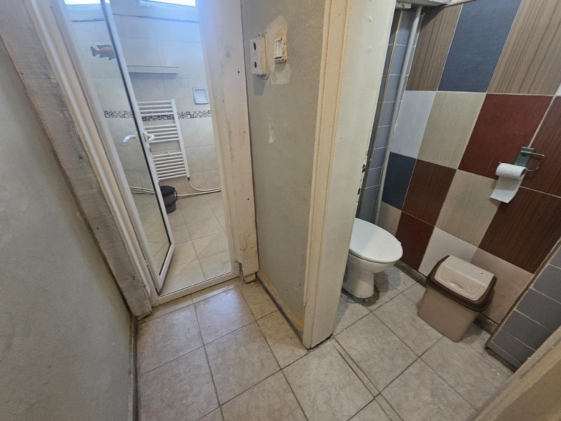 Дава под наем  Етаж от къща град Кърджали , Байкал , 110 кв.м | 71698997 - изображение [10]