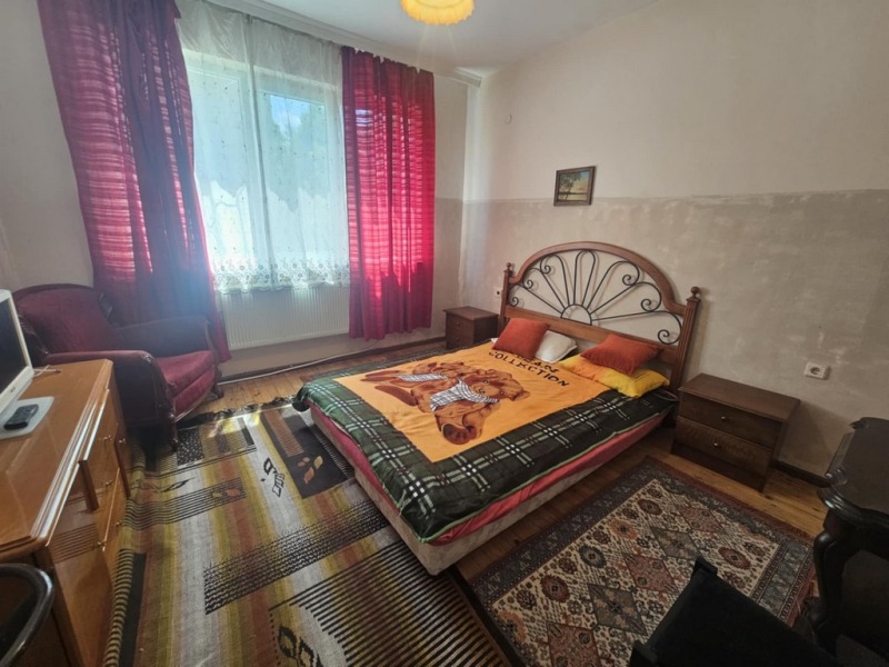 Дава под наем  Етаж от къща град Кърджали , Байкал , 110 кв.м | 71698997 - изображение [7]
