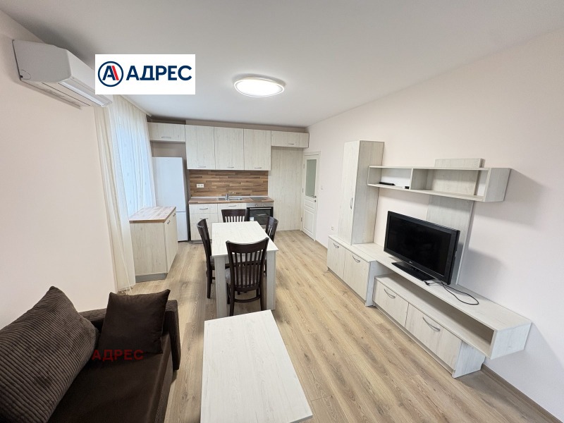 Под наем 3-СТАЕН, град Варна, Център • 1100 лв. / 562.42 € • 52551369 1