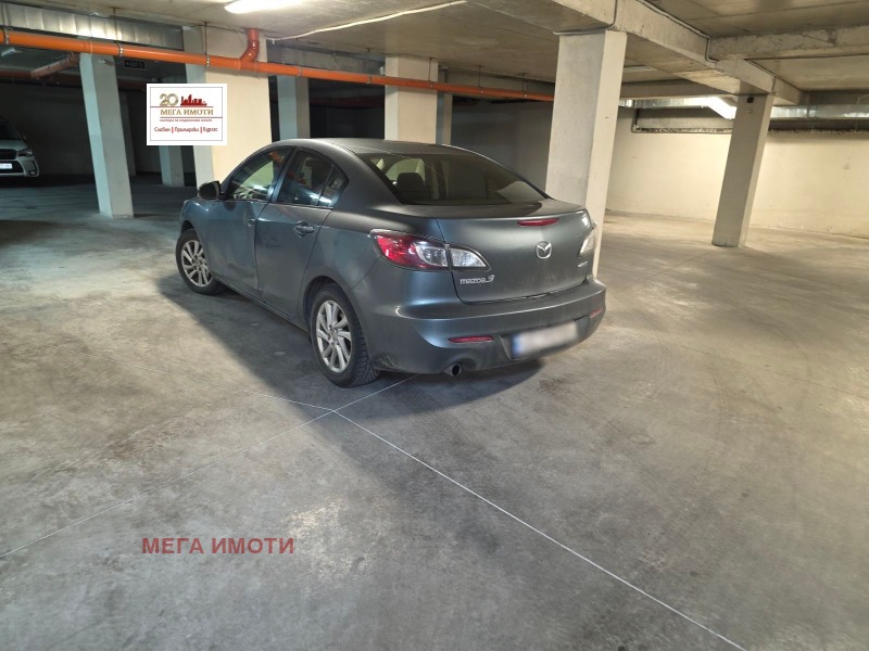 Дава под наем ГАРАЖ, ПАРКОМЯСТО, гр. Бургас, Център