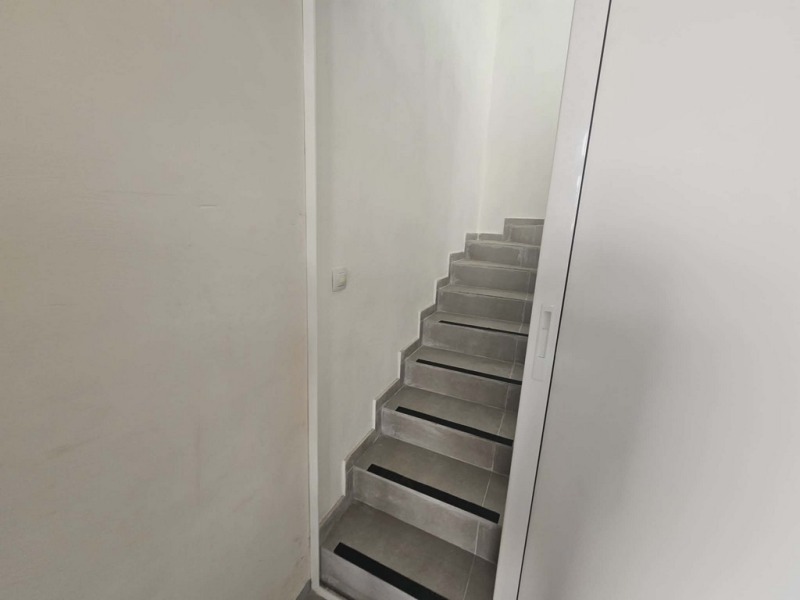 Дава под наем ПРОМ. ПОМЕЩЕНИЕ, гр. Кърджали, Промишлена зона - Изток, снимка 4 - Производствени сгради - 53504572