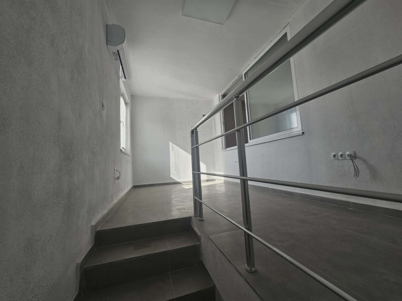 Дава под наем ПРОМ. ПОМЕЩЕНИЕ, гр. Кърджали, Промишлена зона - Изток, снимка 6 - Производствени сгради - 53504572