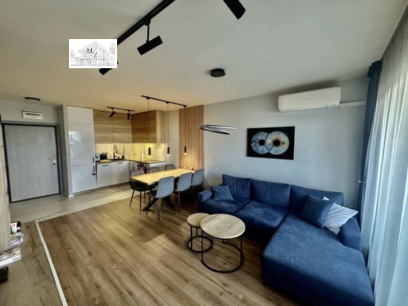 Под наем 2-СТАЕН, град София, Света Троица • 750 € • 40928890 — Holmes.bg
