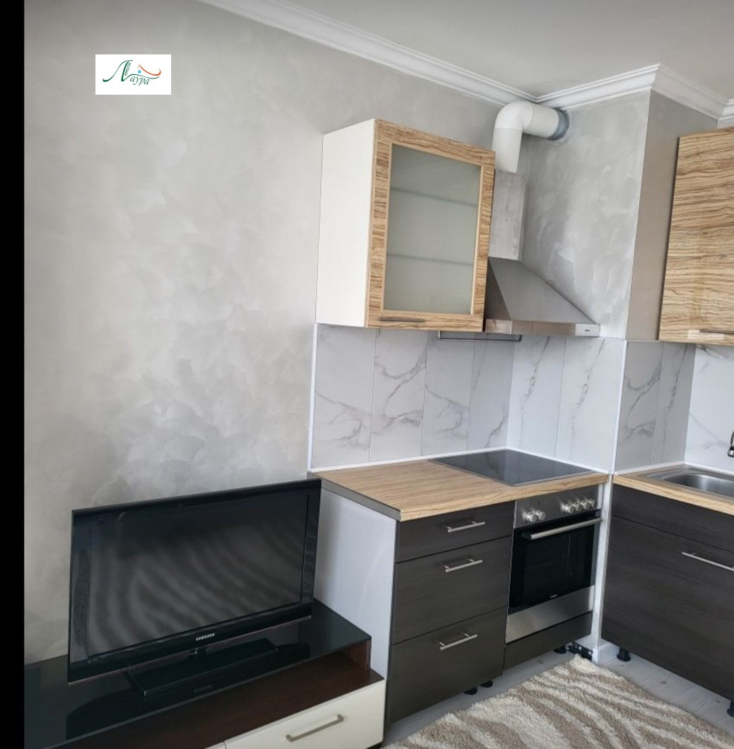 Дава под наем 3-СТАЕН, гр. Шумен, Център, снимка 7 - Апартаменти - 56103257
