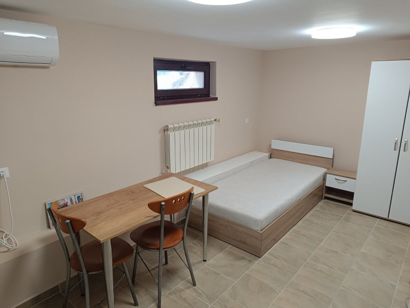 En renta  Estudio Sofia , Trebich , 25 metros cuadrados | 62532652 - imagen [3]