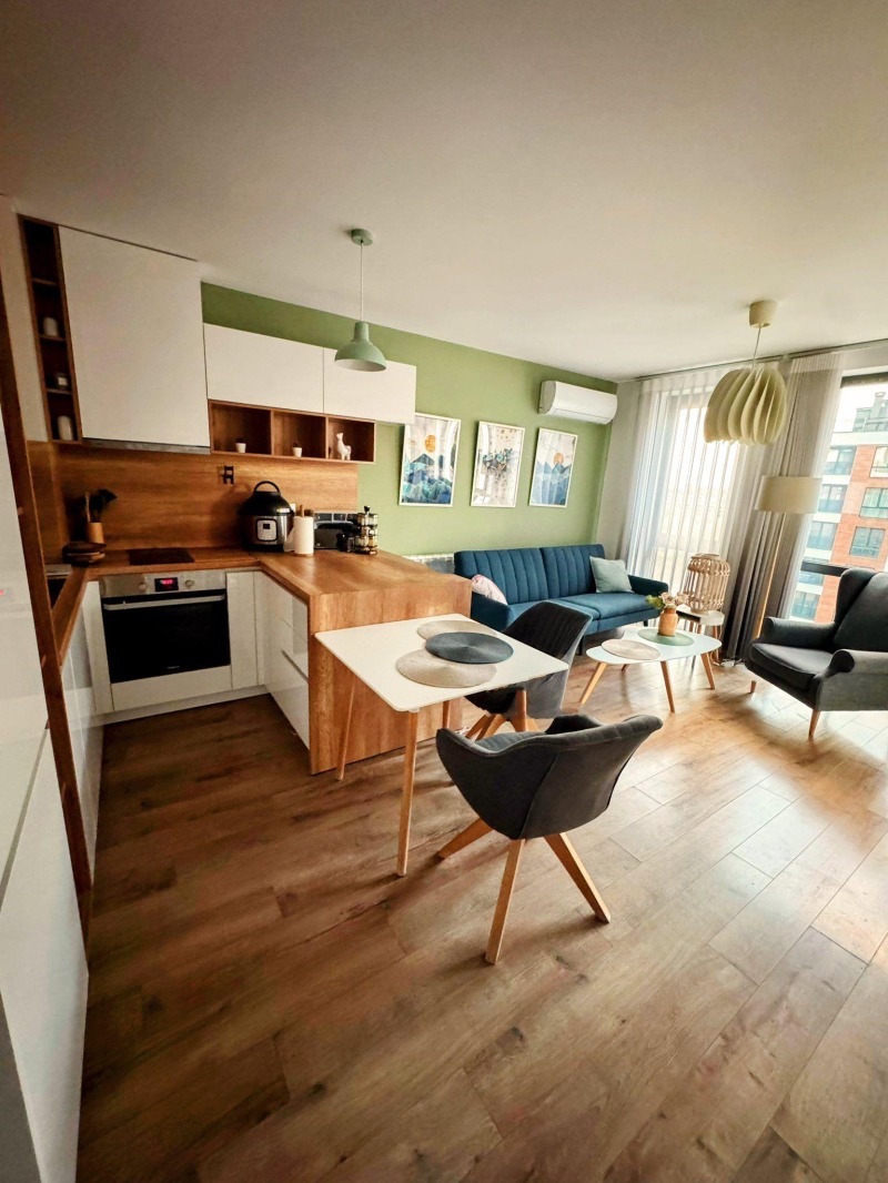 Te huur  1 slaapkamer Plovdiv , Christo Smirnenski , 75 m² | 98192782