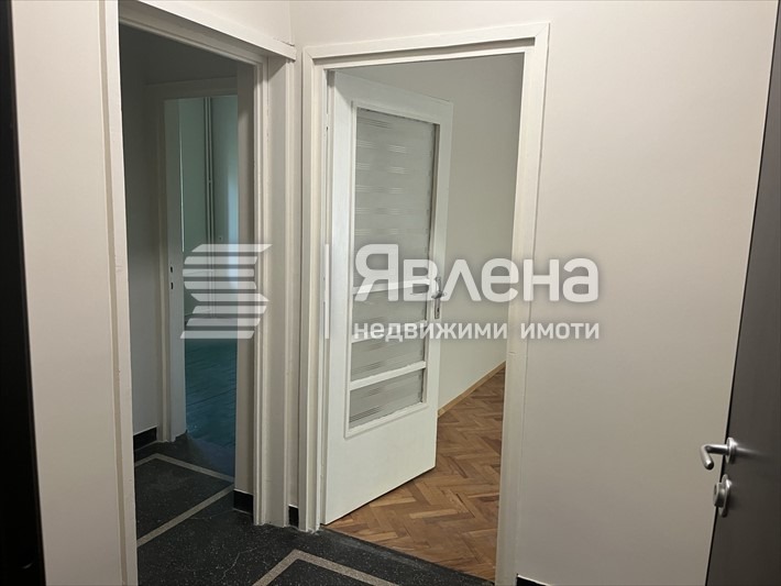 Kiadó  2 hálószobás Sofia , Centar , 80 négyzetméter | 41076684 - kép [9]