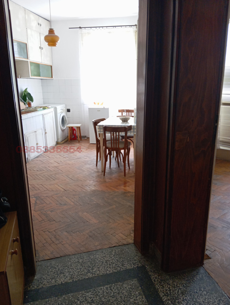 Da affittare  3+ camere da letto Veliko Tarnovo , Tsentar , 120 mq | 25389527 - Immagine [14]