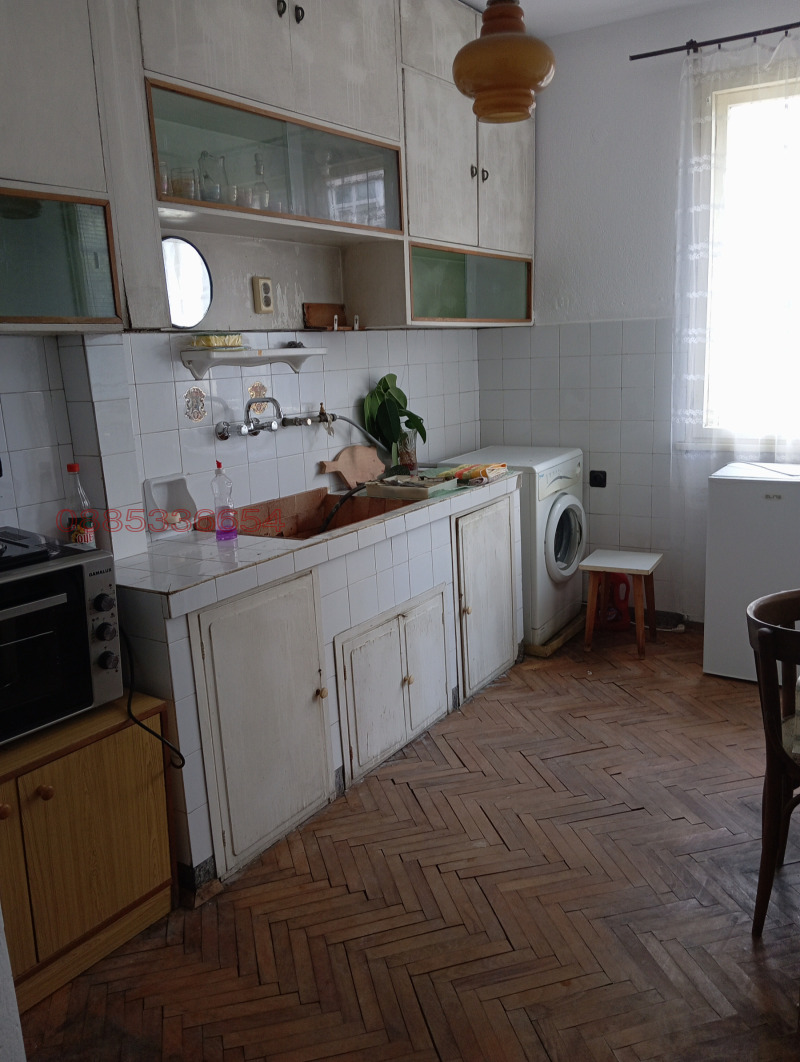 Da affittare  3+ camere da letto Veliko Tarnovo , Tsentar , 120 mq | 25389527 - Immagine [2]