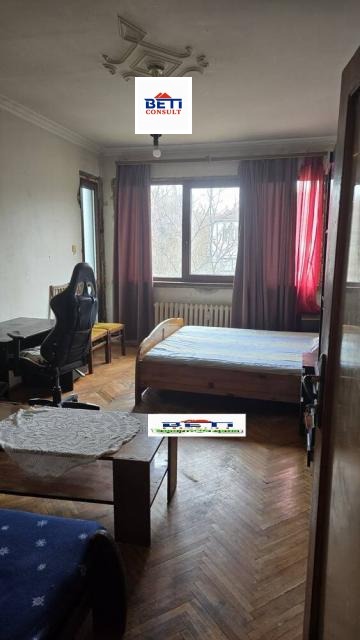 Дава под наем СТАЯ, гр. София, Оборище, снимка 2 - Стаи под наем - 53510057