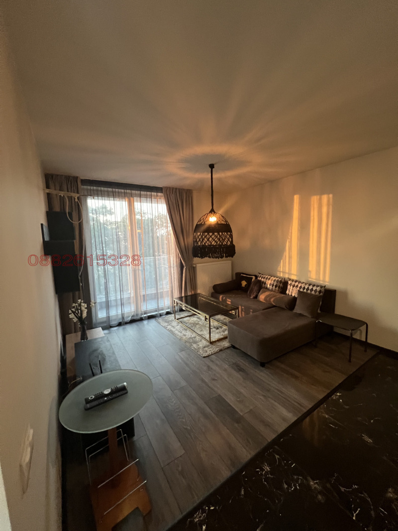 Do wynajęcia  1 sypialnia Sofia , Baniszora , 70 mkw | 97302790