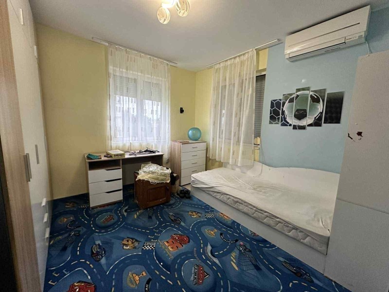En renta  2 dormitorios Plovdiv , Yuzhen , 96 metros cuadrados | 56195939 - imagen [4]
