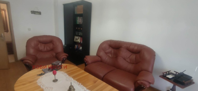 Дава под наем 3-СТАЕН, гр. Пловдив, Христо Смирненски, снимка 3 - Апартаменти - 53355378