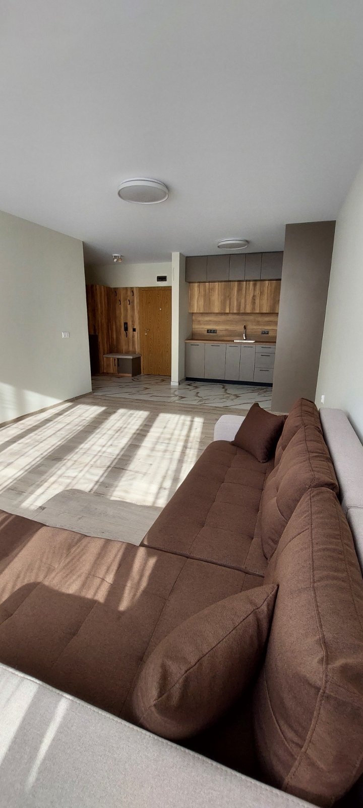 Дава под наем 2-СТАЕН, гр. София, Банишора, снимка 2 - Апартаменти - 52807272