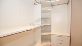 3+ camere da letto Tsentar, Sofia 9