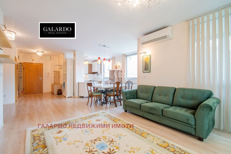 Para alugar  3 quartos Sofia , Simeonovo , 150 m² | 33300308