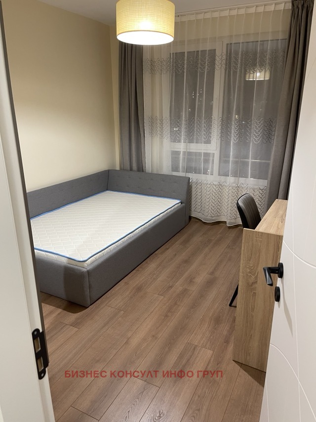 Do wynajęcia  2 sypialnie Sofia , Suchata reka , 110 mkw | 64568713 - obraz [4]