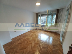 2 bedroom Tsentar, Sofia 5