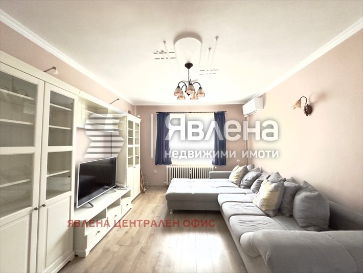 Дава под наем 3-СТАЕН, гр. София, Център, снимка 3 - Апартаменти - 56024879