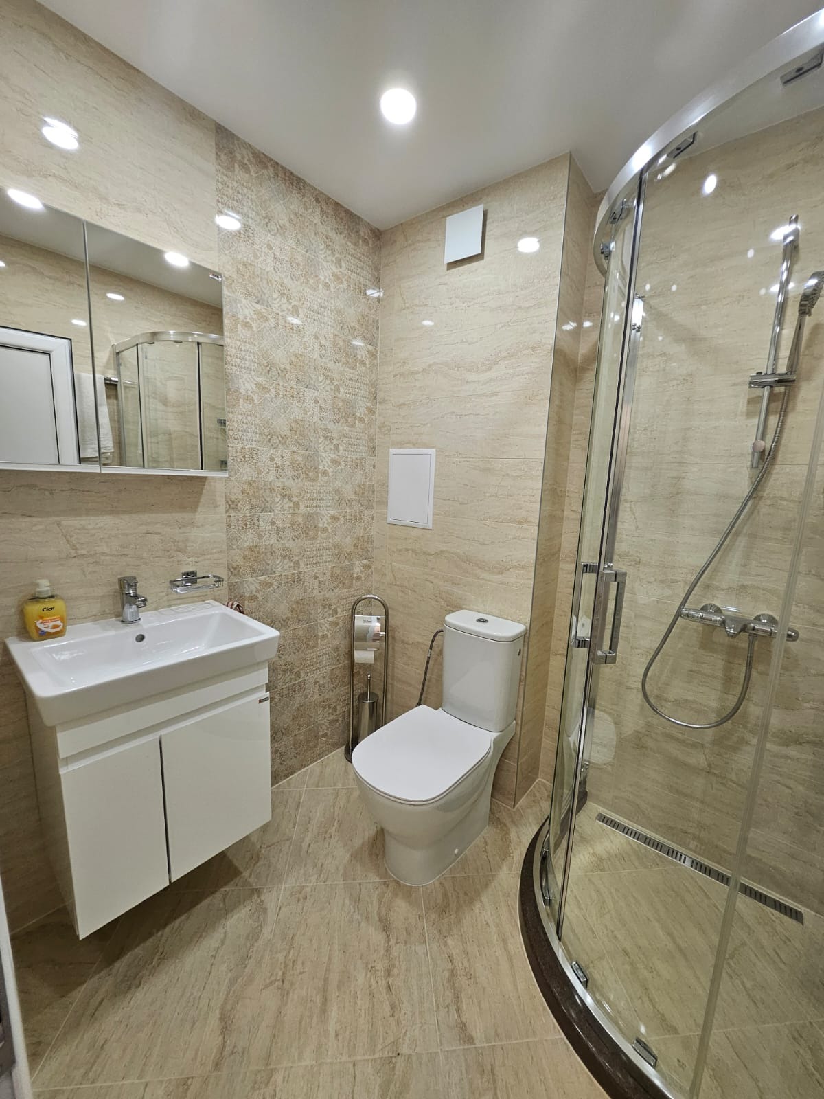 Дава под наем 2-СТАЕН, гр. София, Дружба 2, снимка 11 - Апартаменти - 54218077