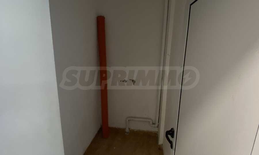 Дава под наем МАГАЗИН, гр. Видин, Васил Левски, снимка 7 - Магазини - 54345135