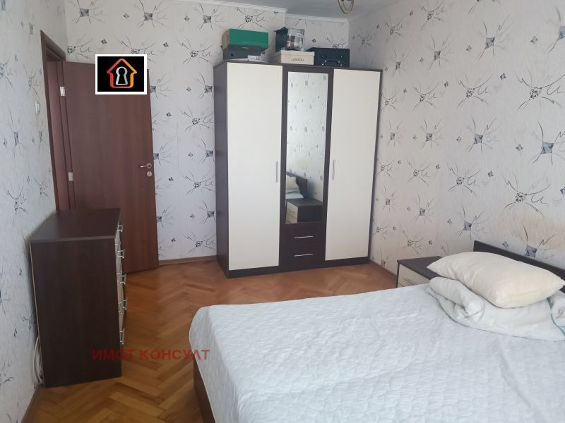 Дава под наем 2-СТАЕН, гр. Враца, Център, снимка 4 - Апартаменти - 55594840
