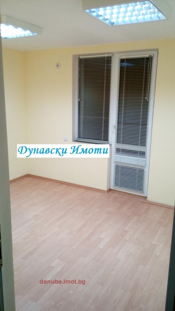 Дава под наем ОФИС, гр. Русе, Център