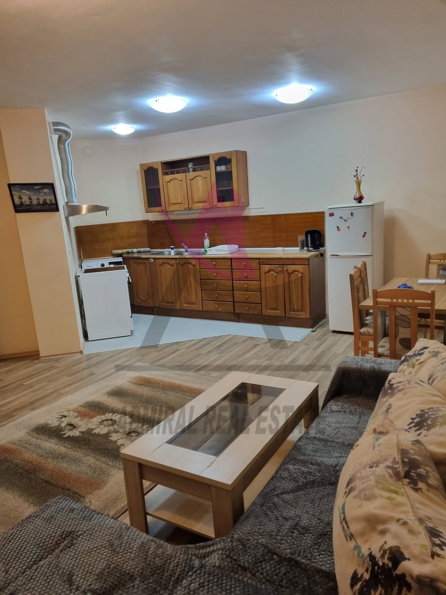Дава под наем 2-СТАЕН, гр. Варна, Левски 2, снимка 4 - Апартаменти - 56209406