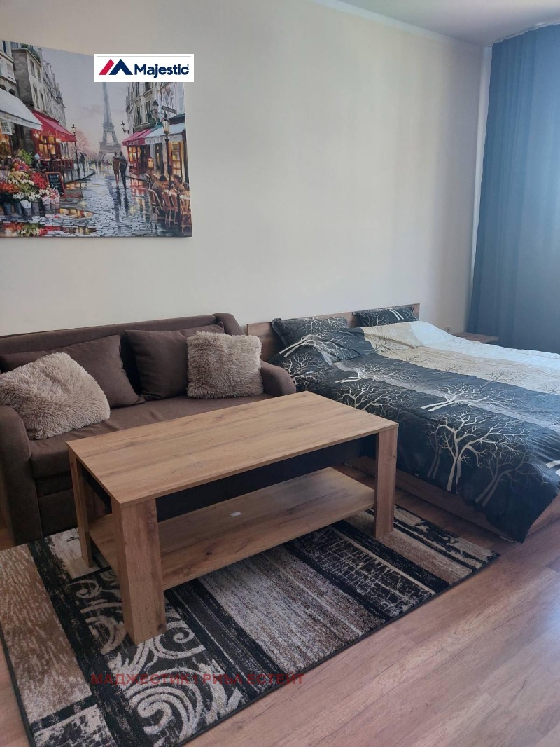 Kiralık  Stüdyo Sofia , Studentski grad , 52 metrekare | 90496875