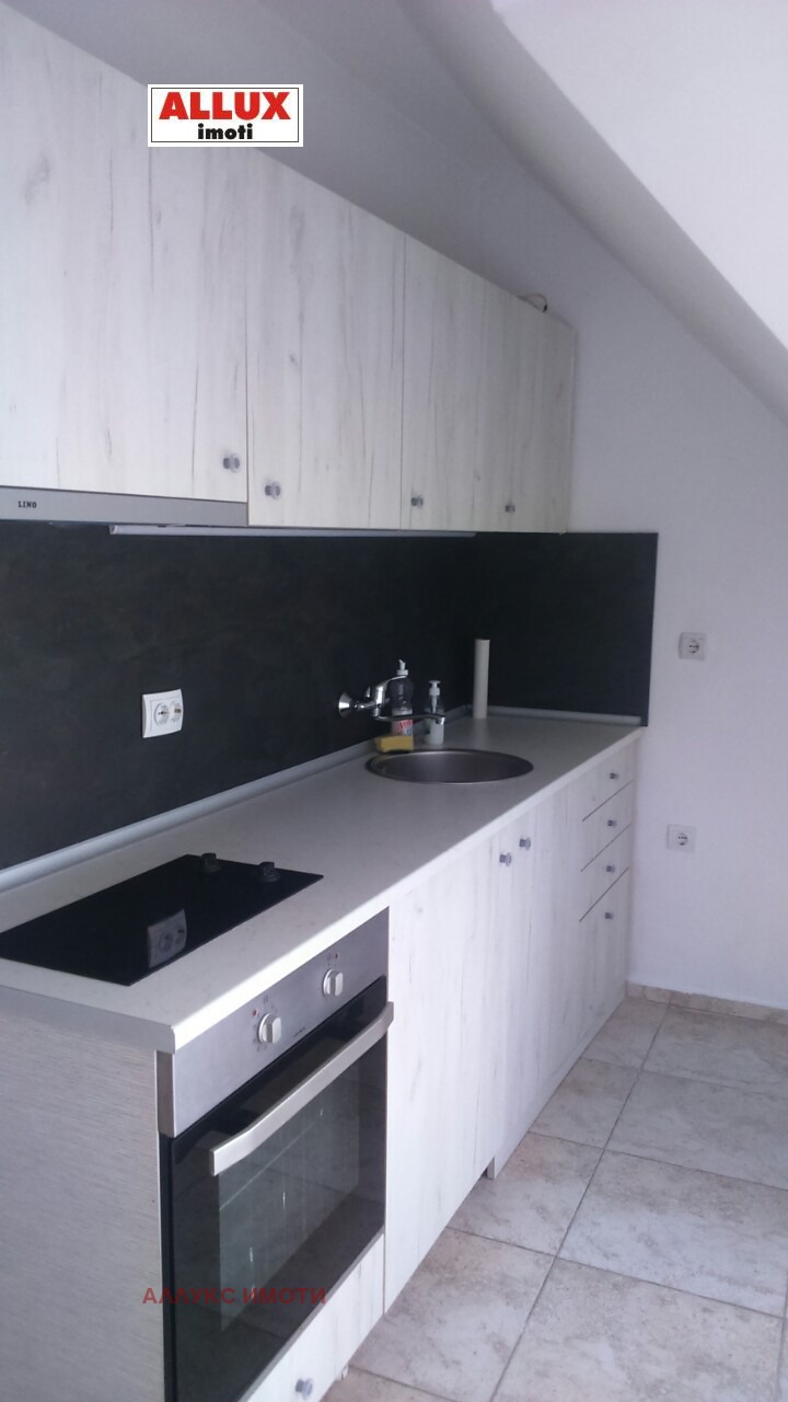 En renta  1 dormitorio Ruse , Shirok tsentar , 57 metros cuadrados | 21556256