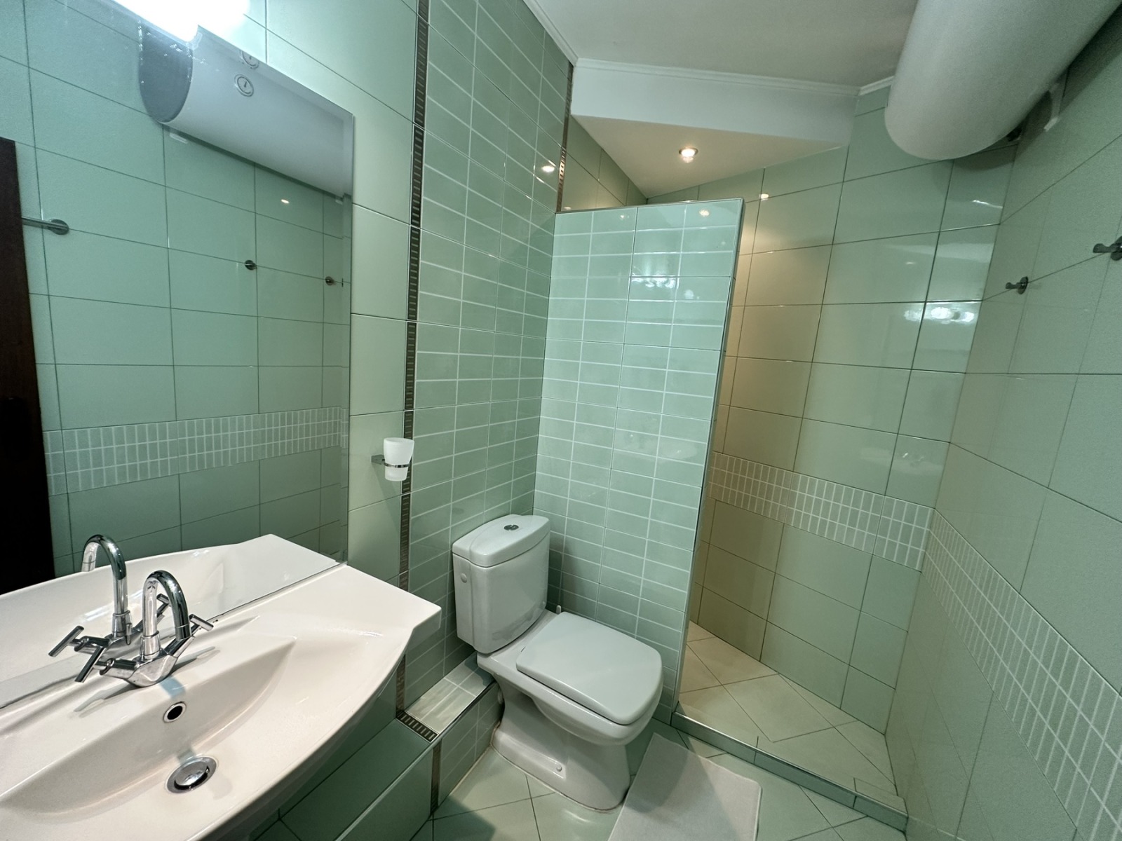 ���� ��� ���� 2-����� | Imot.bg � ����������� 12