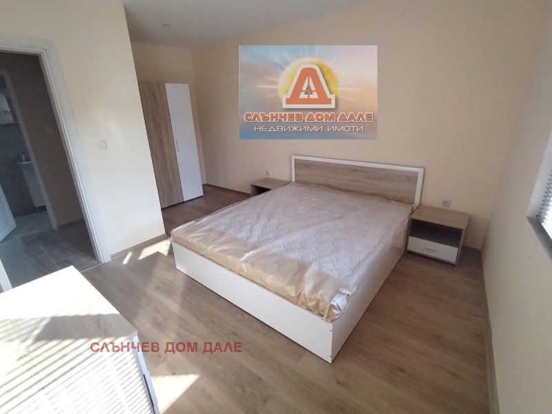 Vuokrattavana  Talon kerros Šumen , Tombul džamija , 70 neliömetriä | 40631886 - kuva [4]