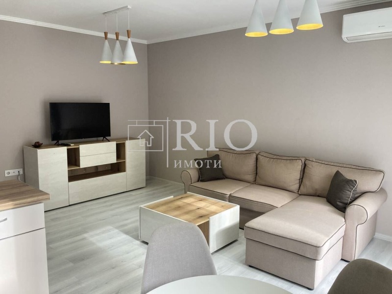 Zu vermieten  1 Schlafzimmer Plowdiw , Zentar , 65 qm | 84019236 - Bild [2]