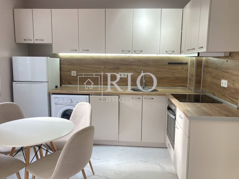 Zu vermieten  1 Schlafzimmer Plowdiw , Zentar , 65 qm | 84019236 - Bild [6]