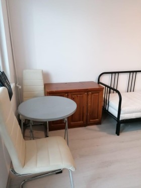 Studie Dianabad, Sofia 3