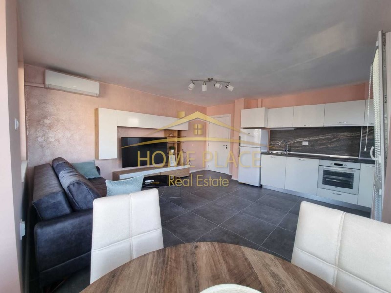 K pronájmu  1 ložnice Varna , Kolchozen pazar , 58 m2 | 62698359