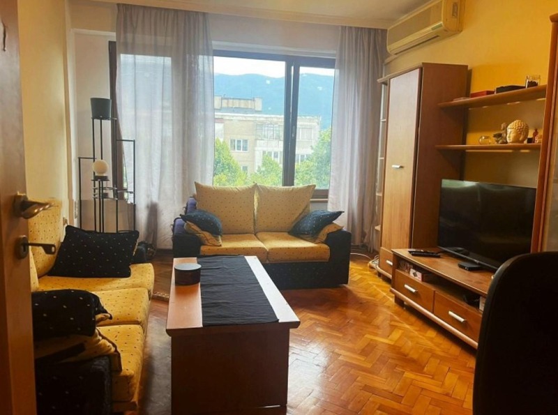 Kiadó  2 hálószobás Sofia , Bakston , 101 négyzetméter | 67567478