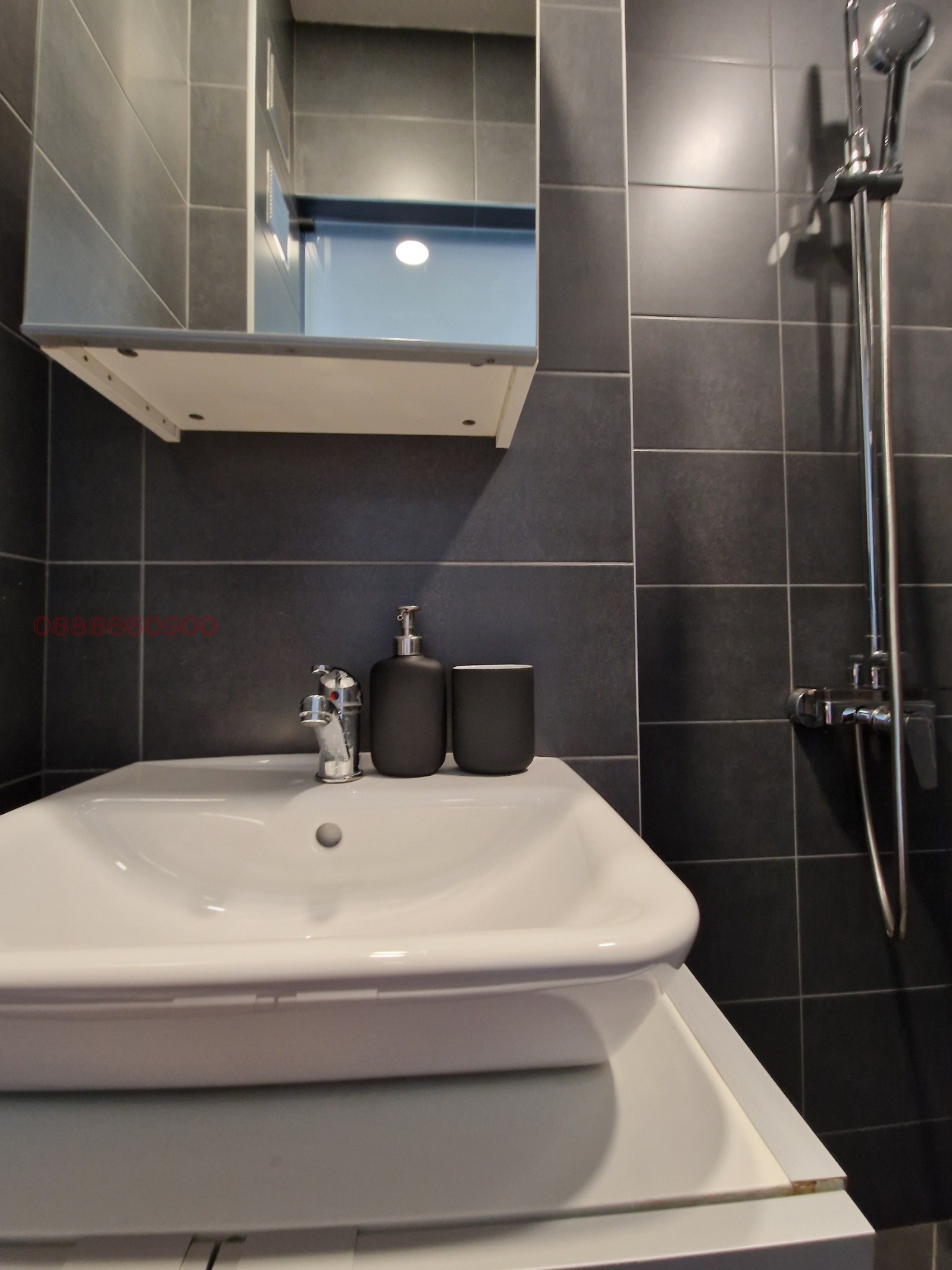 Дава под наем 3-СТАЕН, гр. София, Център, снимка 3 - Апартаменти - 53999898