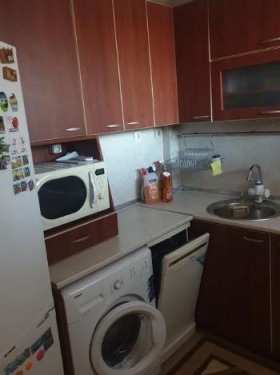 2 Schlafzimmer Kjutschuk Parisch, Plowdiw