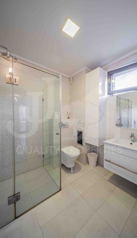 ���� ��� ���� 4-����� | Imot.bg � ����� ������ 12